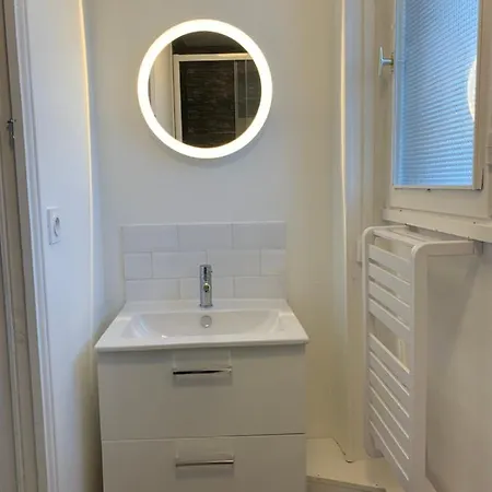 Apartmán Le Famillial , 2 Chambres, 4 Lits Double Avec Parking Prive 1 Voiture, Netflix, Lits Faits Et Serviettes De Toilette Sur Place