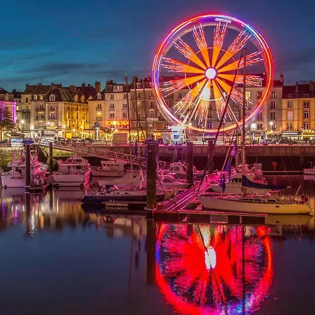 Apartmán Le Famillial , 2 Chambres, 4 Lits Double Avec Parking Prive 1 Voiture, Netflix, Lits Faits Et Serviettes De Toilette Sur Place